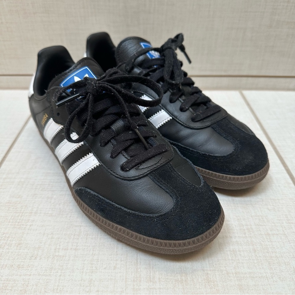 Adidas Sambas
